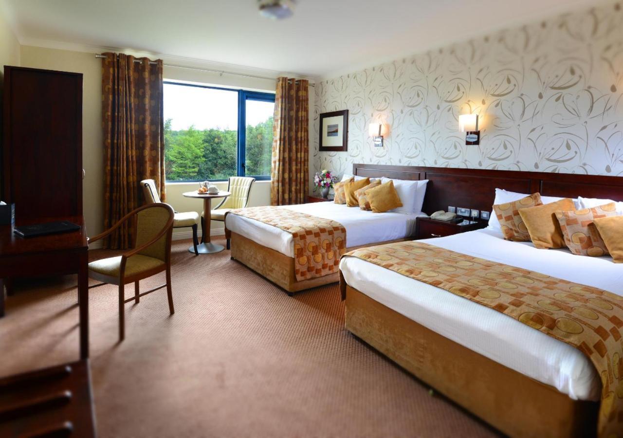 Kiltimagh Park Hotel Buitenkant foto