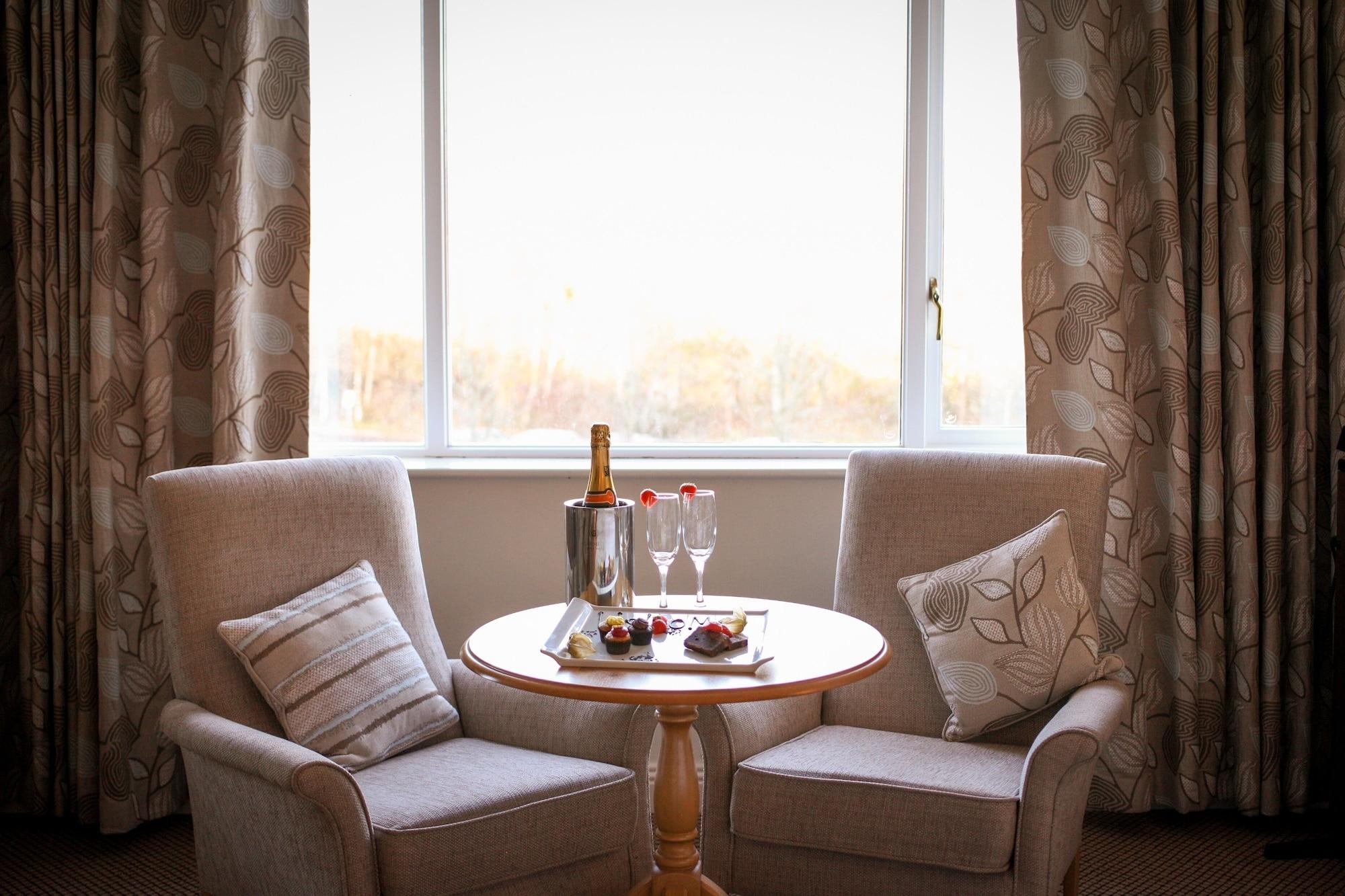 Kiltimagh Park Hotel Buitenkant foto